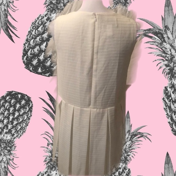 Little White Dress - Picture 4 of 5